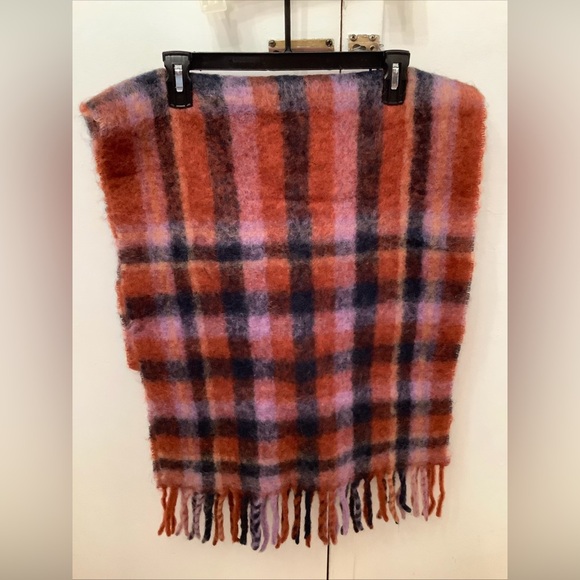 Brora Tartan Mohair /Alpaca Blend Red-Black Plaid XL Scarf Shawl 21” X 88” - Picture 2 of 9